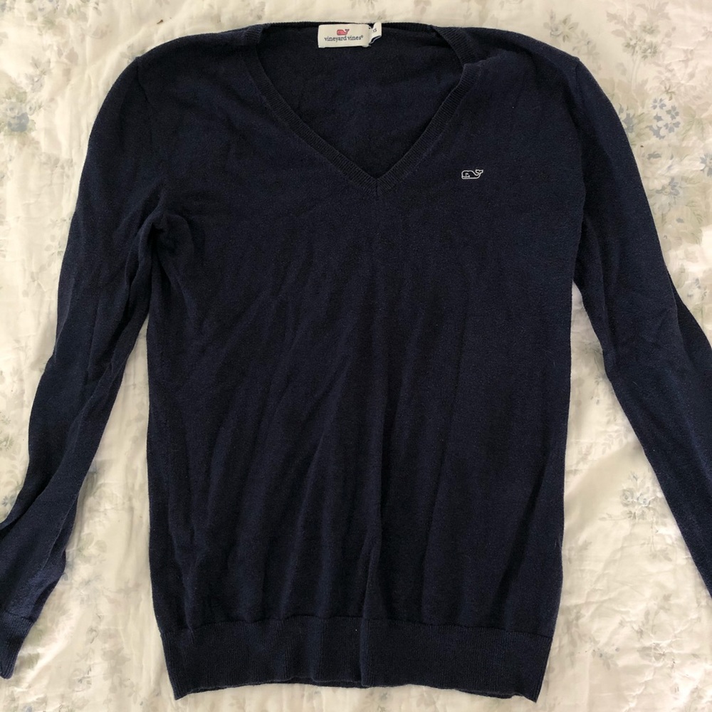 Vineyard Vines sweater